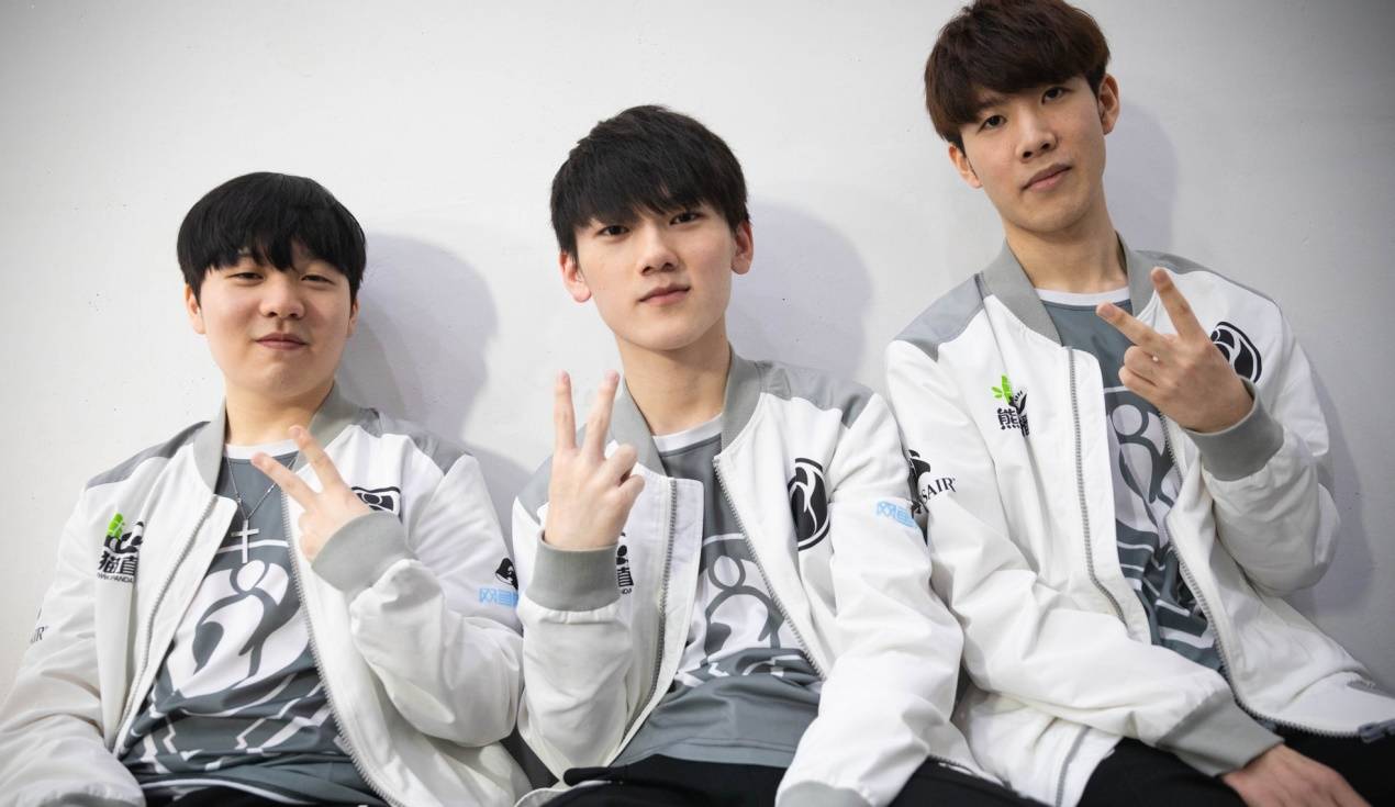 析团队进行 析团队进行